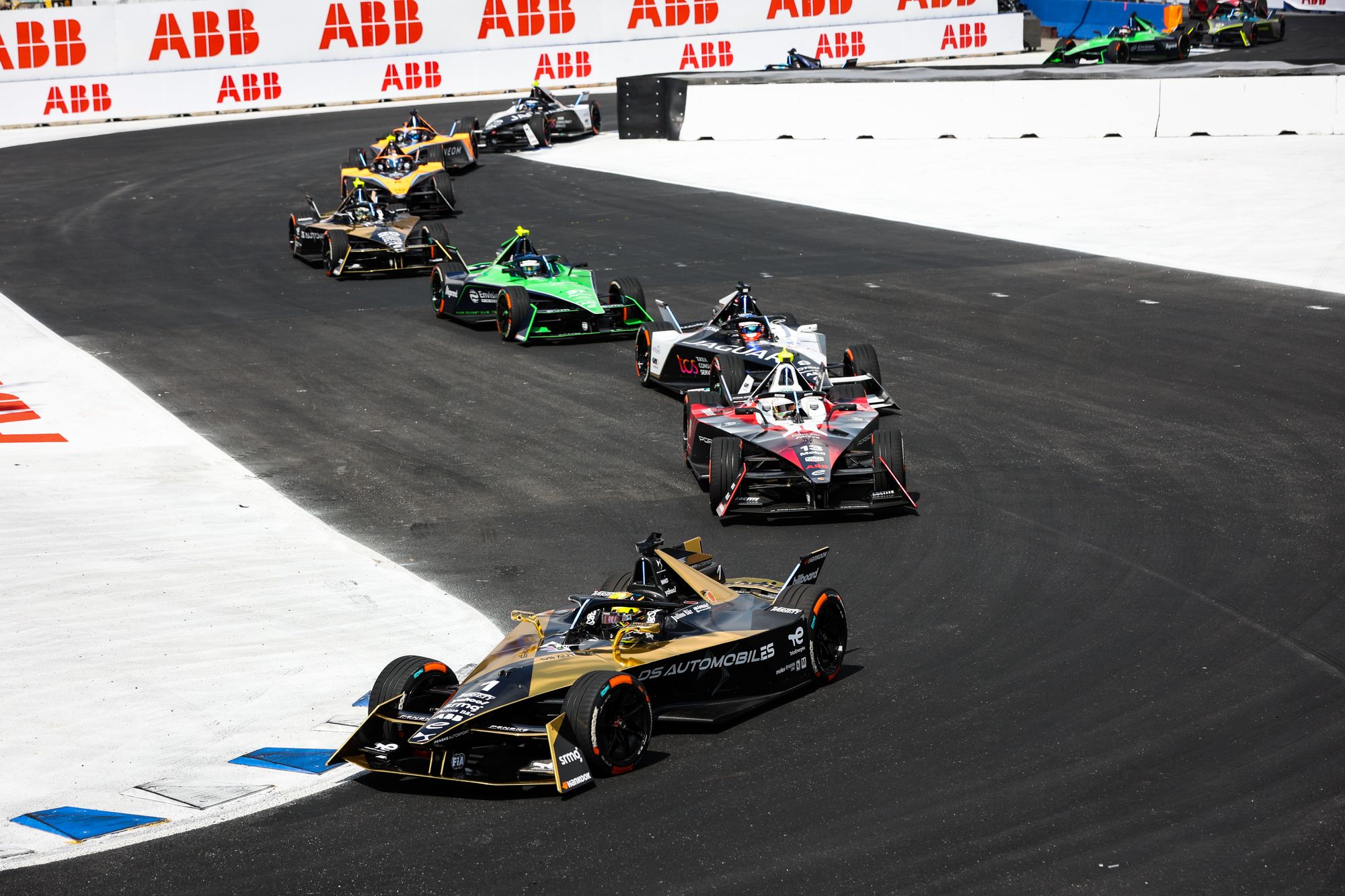 POLE POSITION AND YET MORE POINTS FOR DS AUTOMOBILES AT SAO PAULO!, DS Automobiles