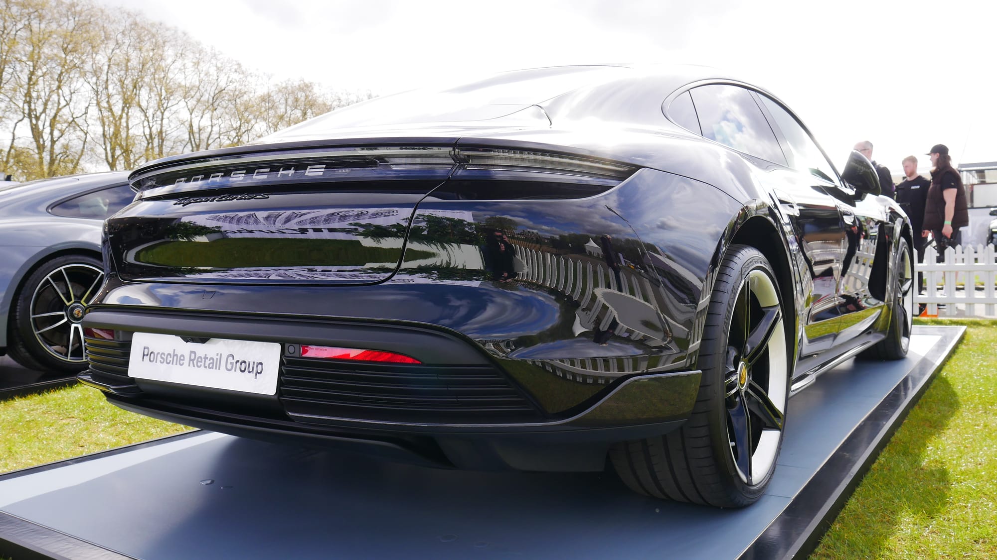 "The Ultimate Luxury Car Showcase: Highlights from the Third Salon Privé London Event"