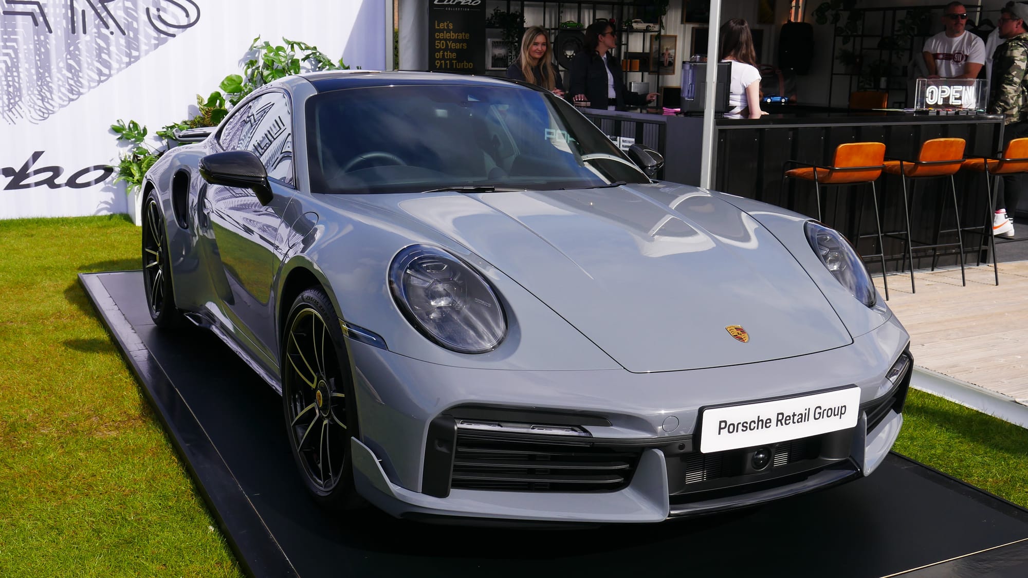 "The Ultimate Luxury Car Showcase: Highlights from the Third Salon Privé London Event"