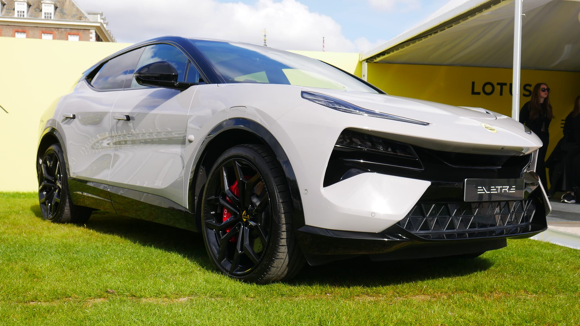 "The Ultimate Luxury Car Showcase: Highlights from the Third Salon Privé London Event"