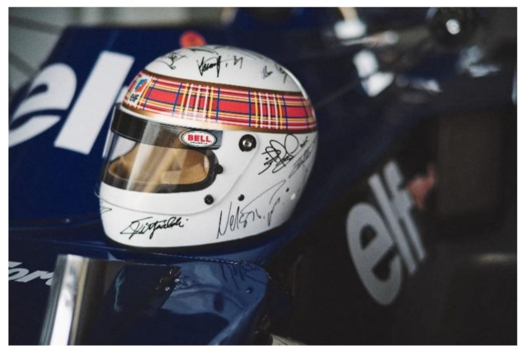 RACE AGAINST DEMENTIA UNVEILS PRIZE DRAW THAT FEATURES REPLICA OF