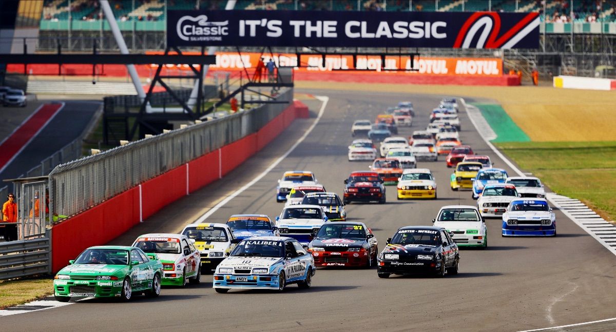 THE CLASSIC LAPS IT UP IN THE BANK HOLIDAY SUNSHINE AT SILVERSTONE