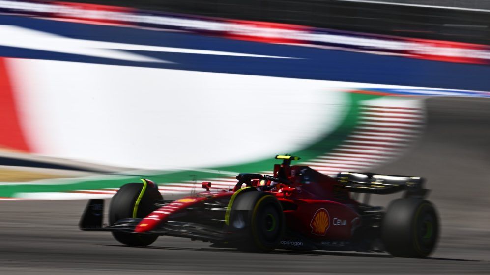 Sainz Takes Second Seasonal Pole in Texas