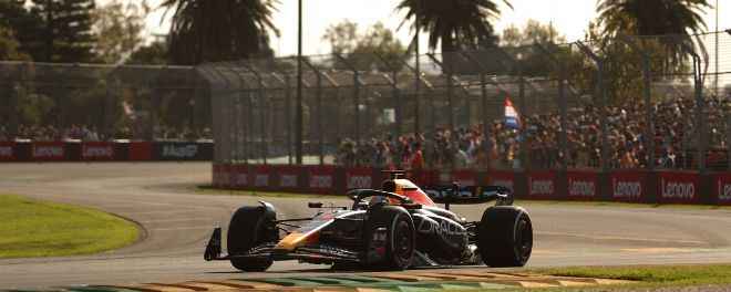 Verstappen Takes Chaotic Win in Australian Event