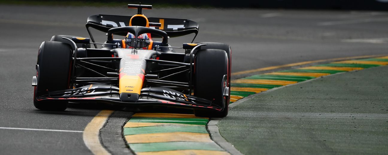 Verstappen Takes Australian Pole Ahead of Two Mercedes