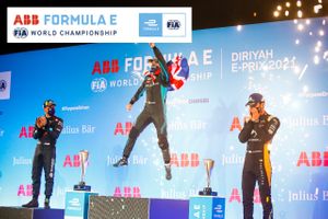 SAM BIRD MAINTAINS WINNING RECORD WITH FIRST VICTORY AT JAGUAR RACING IN DIRIYAH