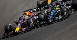 Verstappen Wins in Hungary, Breaks Team Streak Record