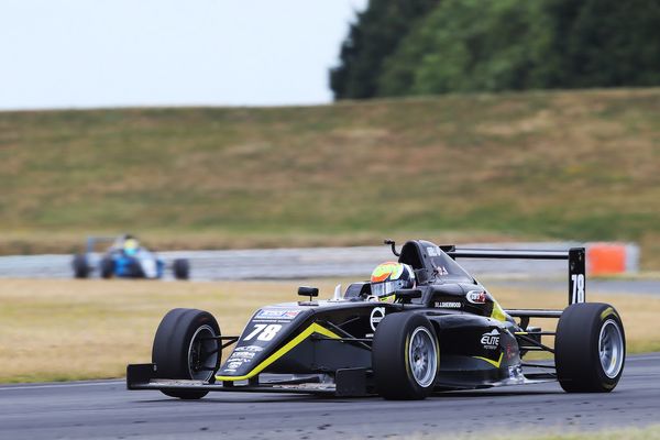 SHERWOOD AIMS TO REPLICATE SNETTERTON SUCCESS AT SILVERSTONE